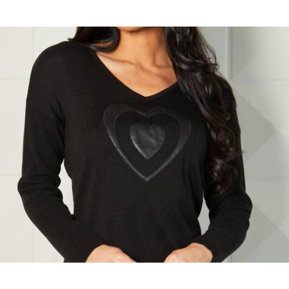 NEW ANGEL APPAREL v-neck pleather heart detail top in black - Picture 2 of 3